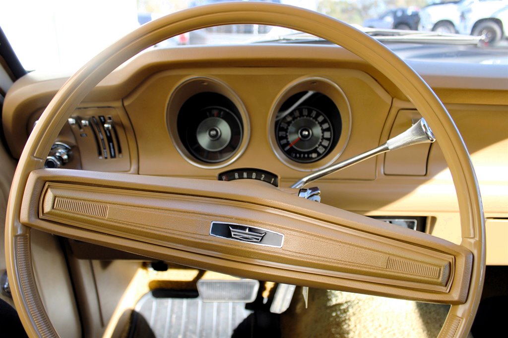 Ford Maverick photo 9