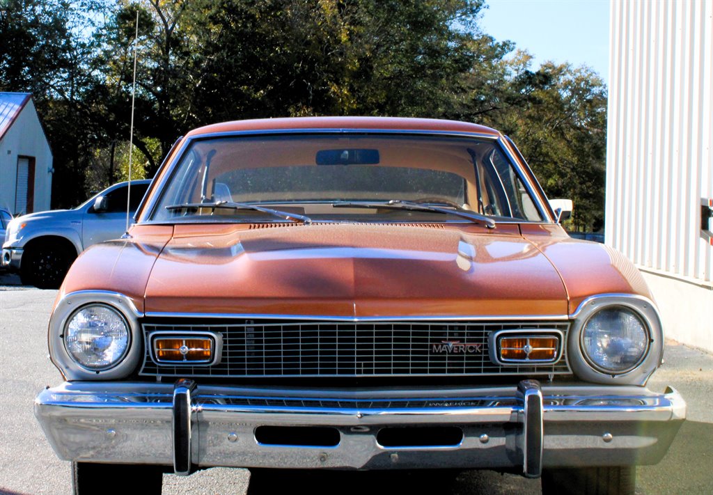 Ford Maverick photo 3