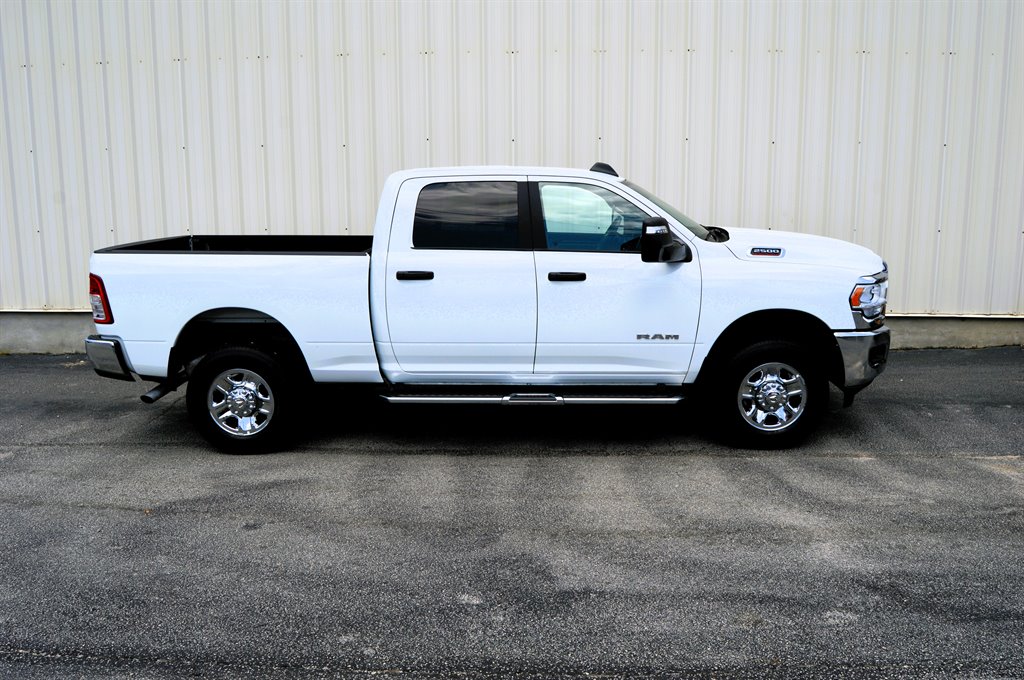 2024 RAM Ram 2500 Pickup Big Horn's photo