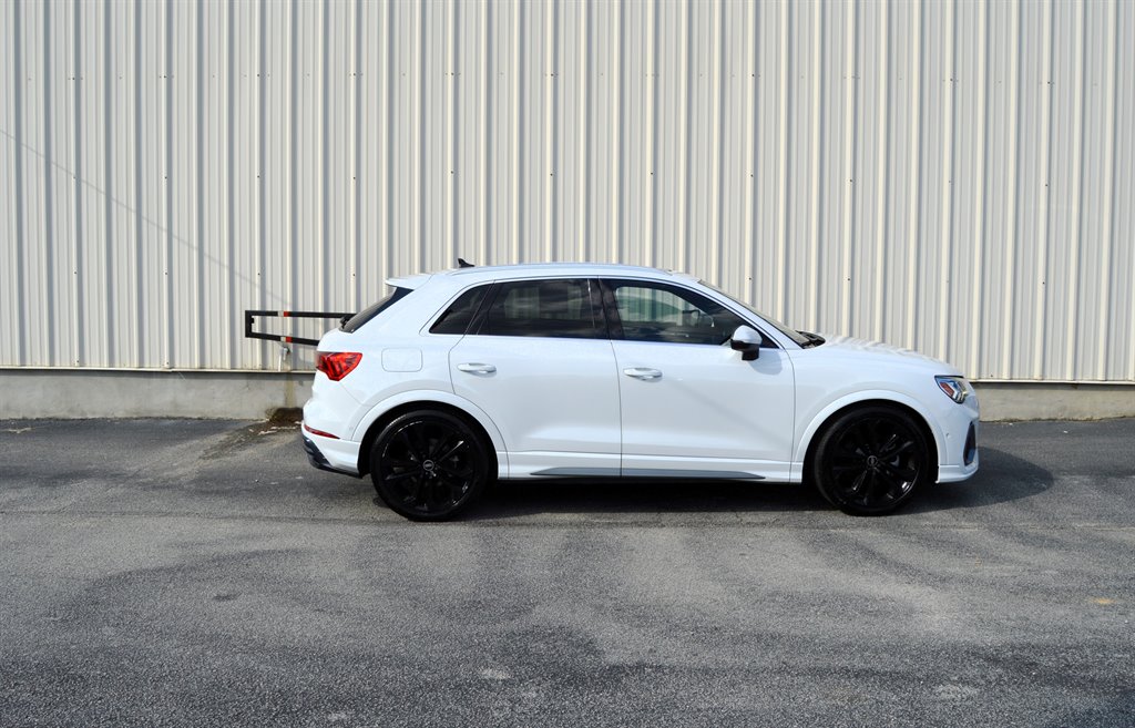 2021 Audi Q3