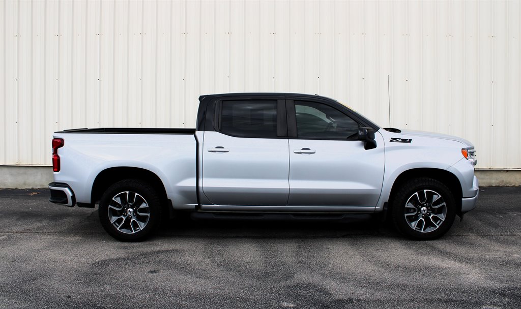 2022 Chevrolet Silverado 1500 RST's photo