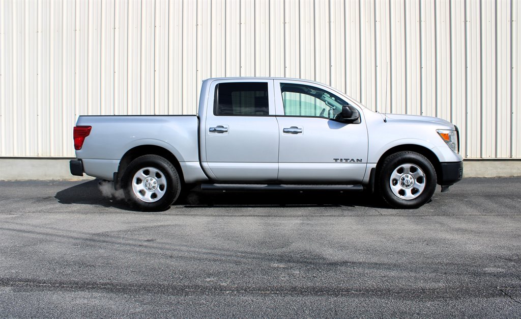 2017 Nissan Titan S
