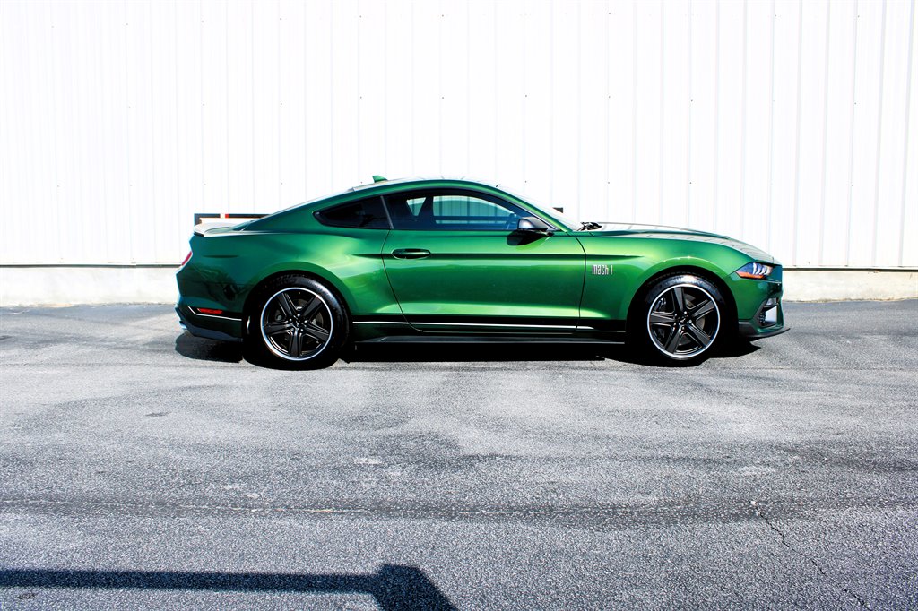 2022 Ford Mustang Mach 1's photo