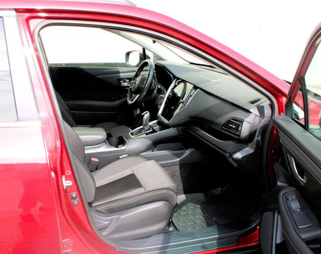 2024 Subaru Outback Premium - Photo 8