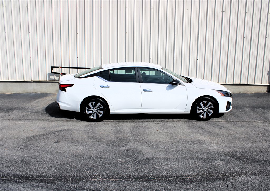 2024 Nissan Altima S