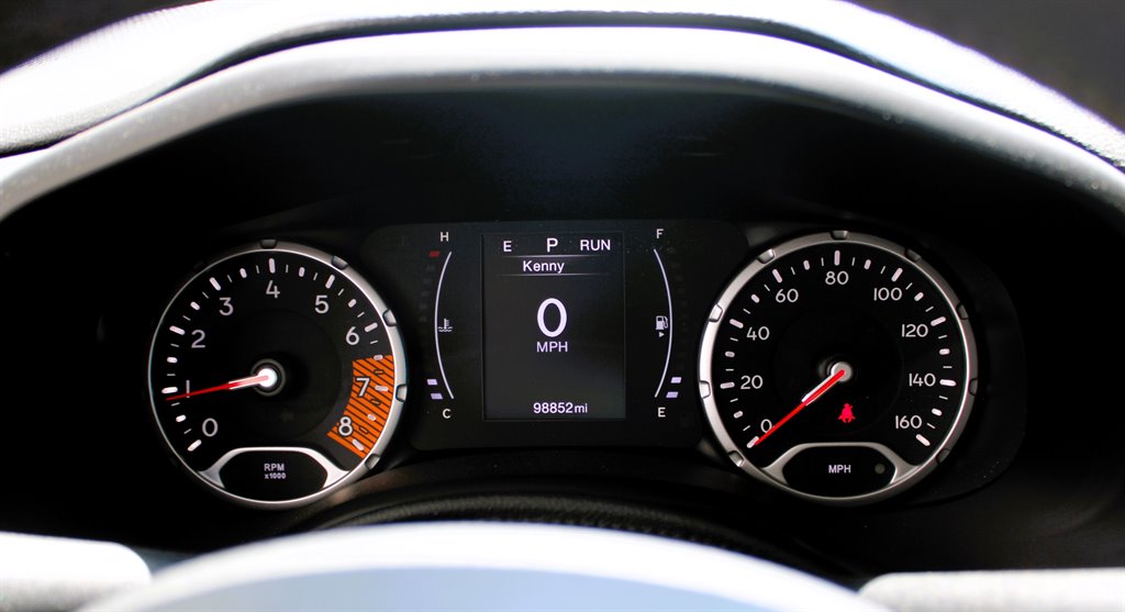 2020 Jeep Renegade Orange Edition - Photo 11