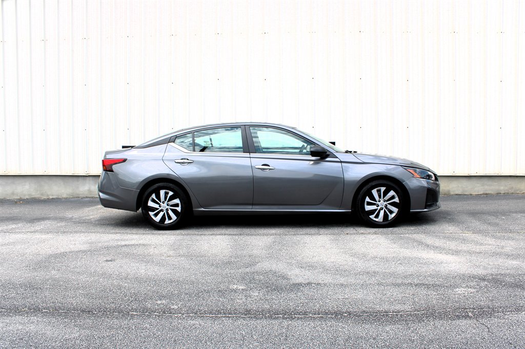 2024 Nissan Altima S