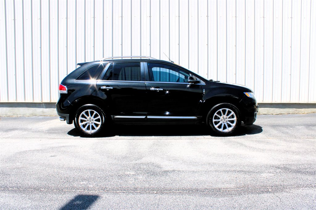 2015 Lincoln MKX Base
