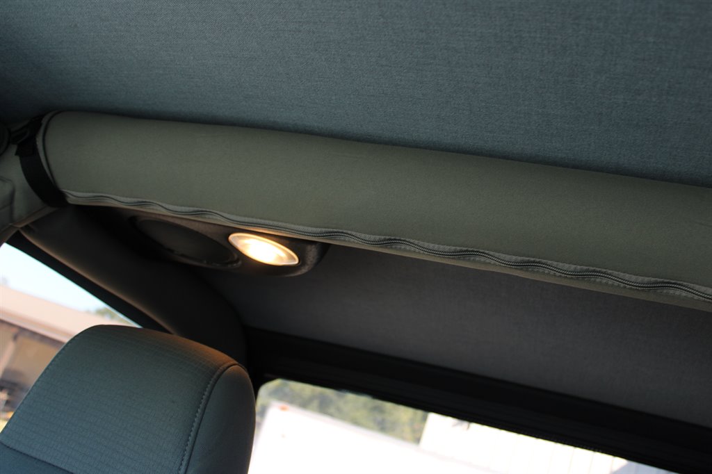 Jeep Wrangler photo 11