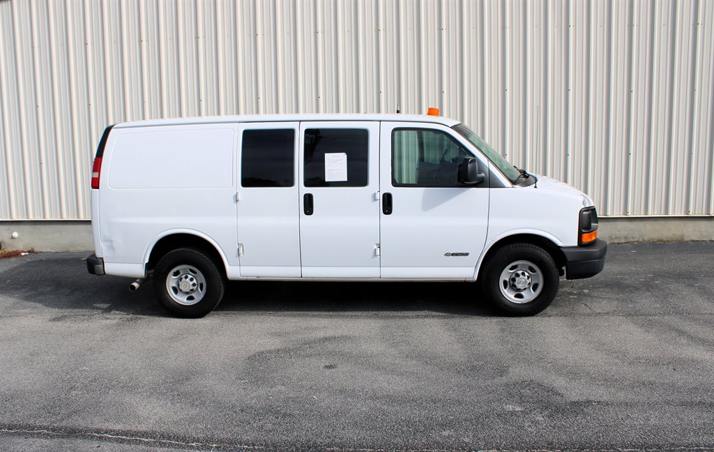 Chevrolet G2500 Vans