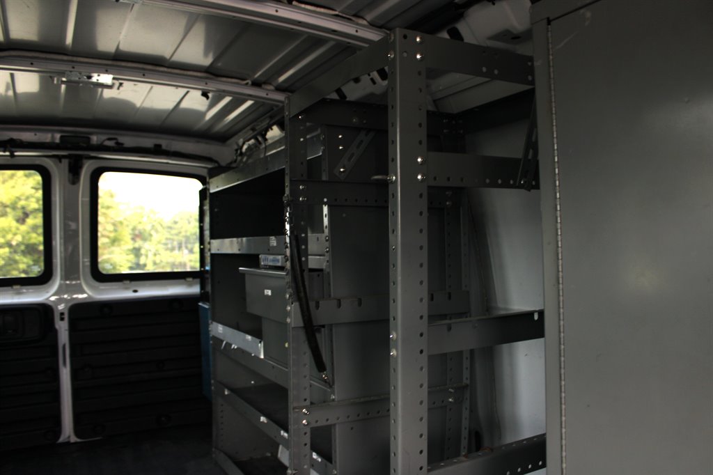 Chevrolet G2500 Vans photo 4