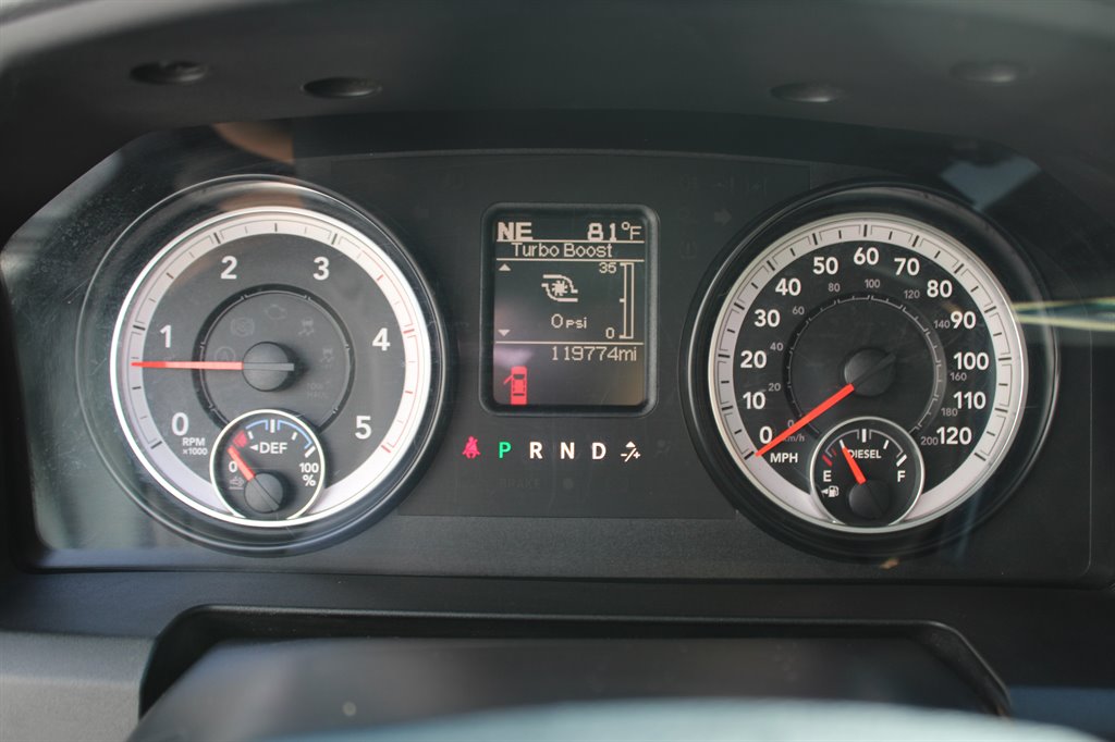 Ram 2500 photo 11