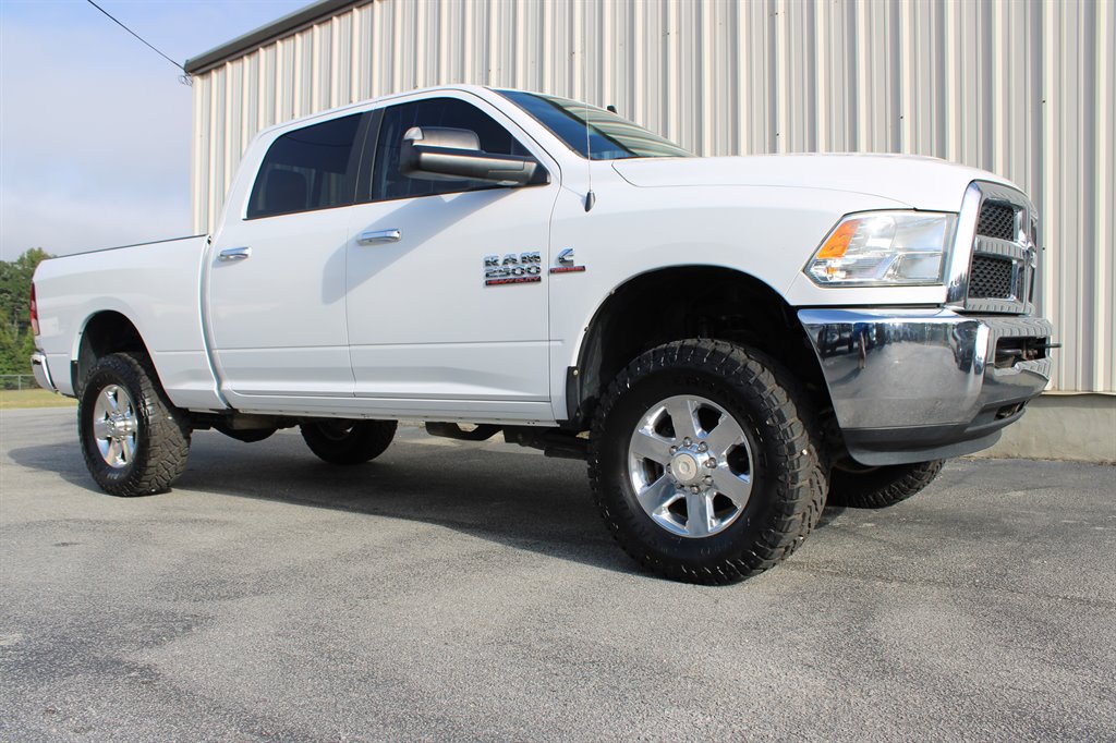 Ram 2500 photo 2