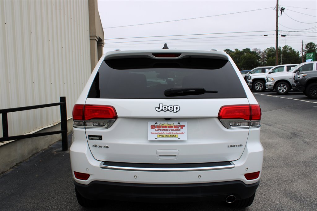 Jeep Grand Cherokee photo 5