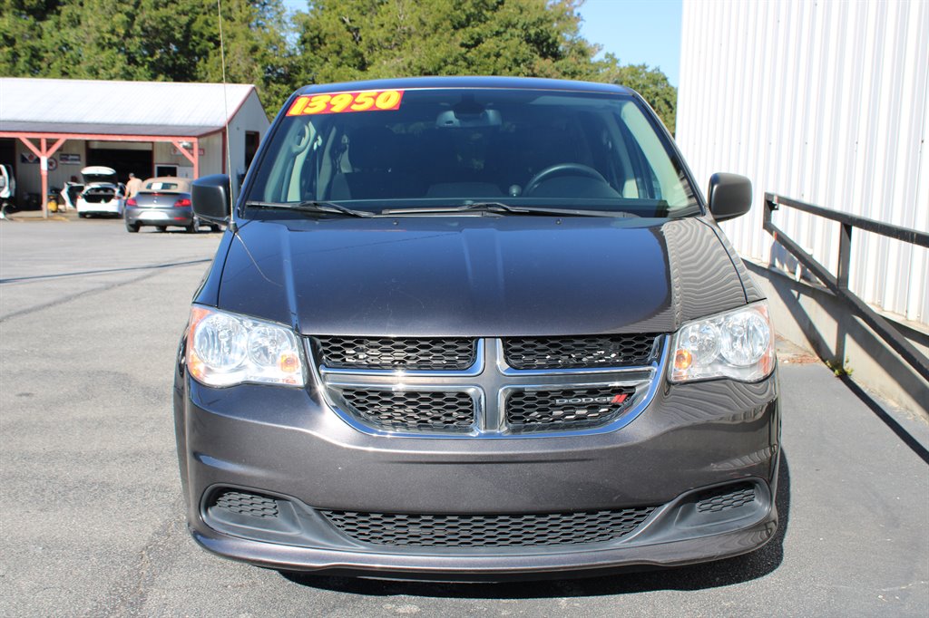 Dodge Grand Caravan photo 5
