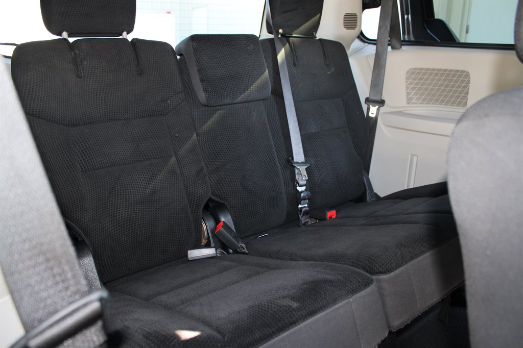 Dodge Grand Caravan photo 23