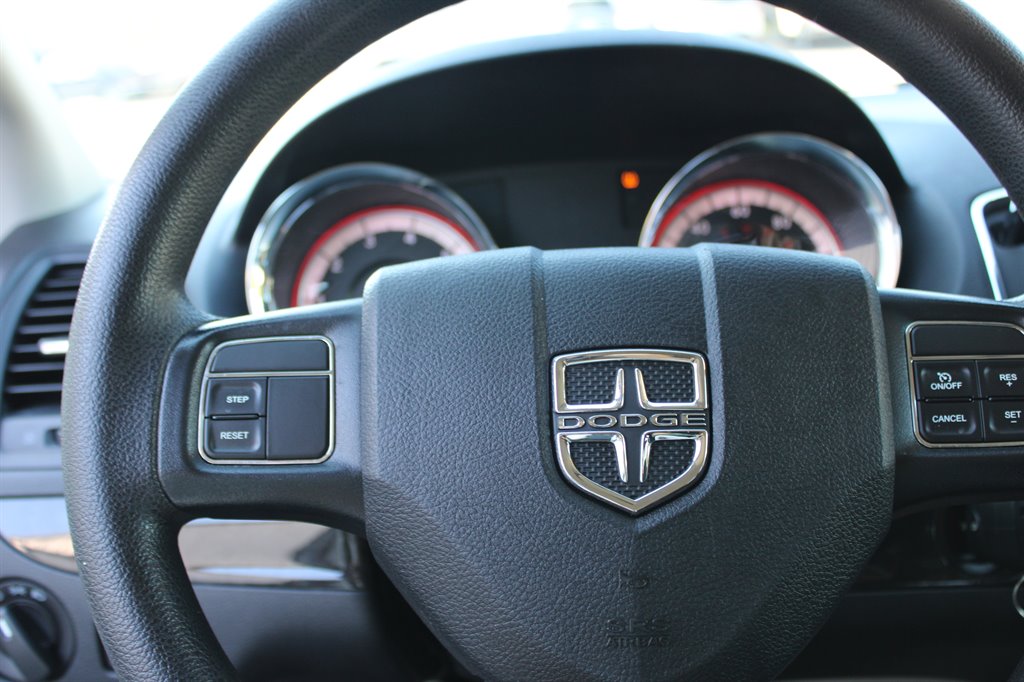 Dodge Grand Caravan photo 12