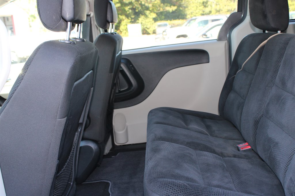 Dodge Grand Caravan photo 19