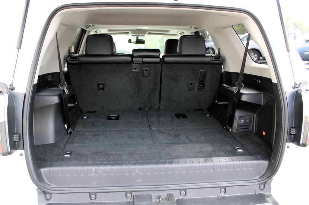 Toyota 4Runner photo 19