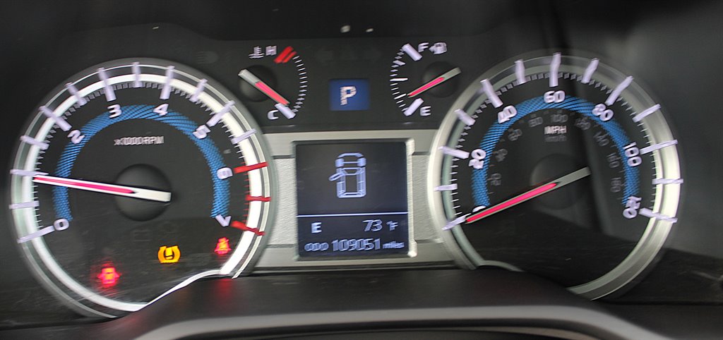 Toyota 4Runner photo 9