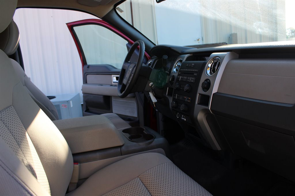 Ford F-150 photo 20