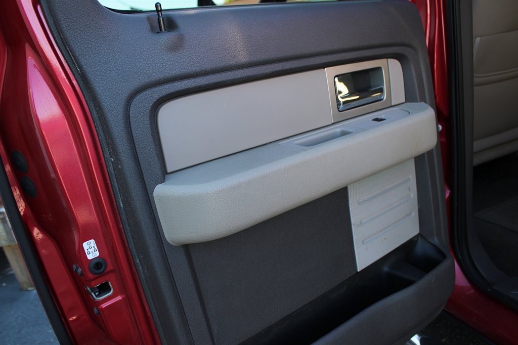 Ford F-150 photo 17