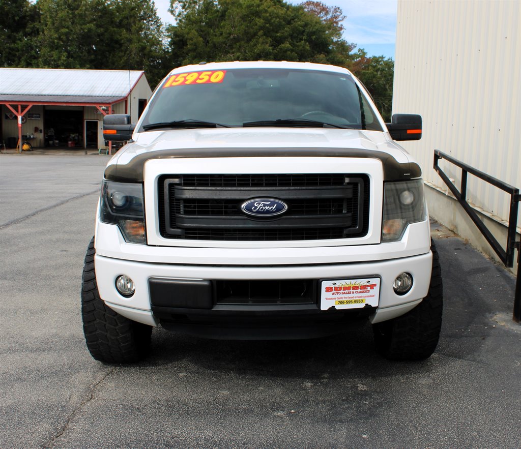 Ford F-150 photo 3