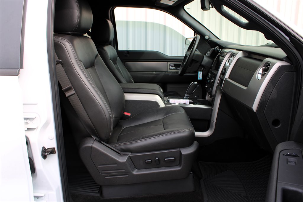 Ford F-150 photo 11