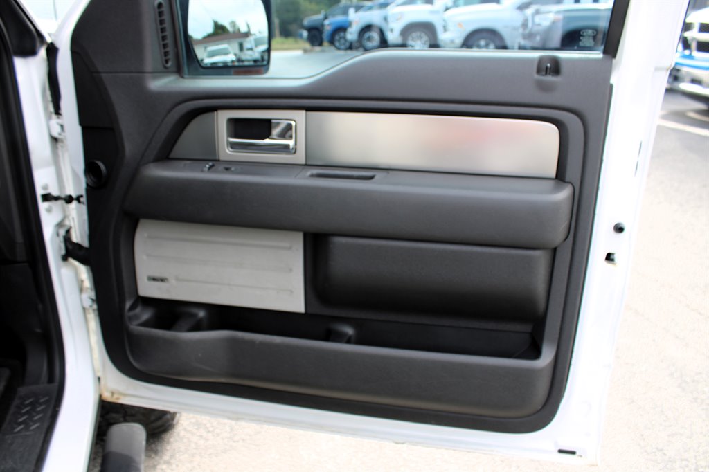 Ford F-150 photo 10