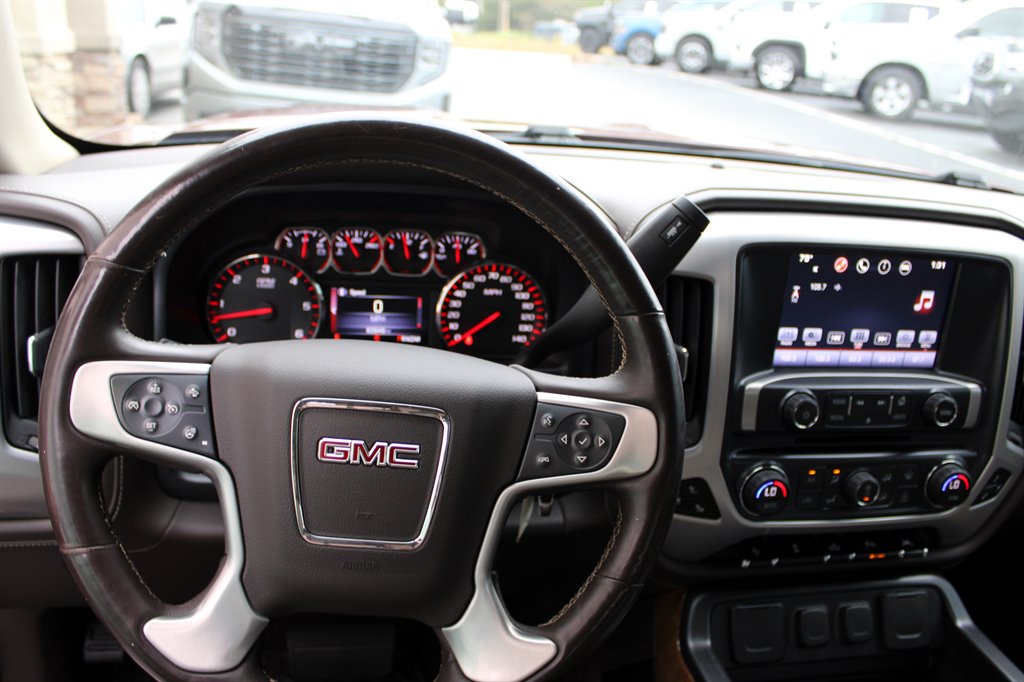 GMC Sierra photo 6