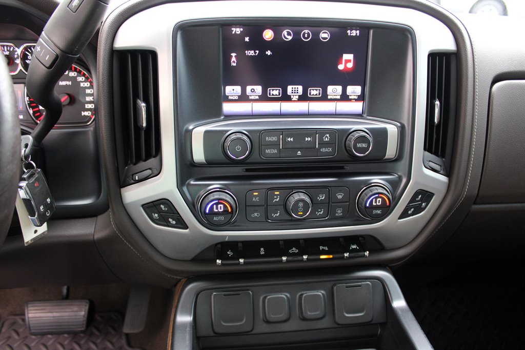 GMC Sierra photo 7