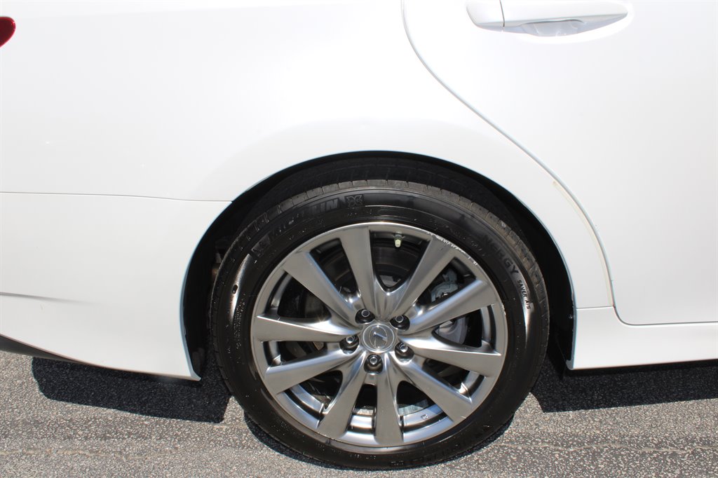 Lexus GS photo 4