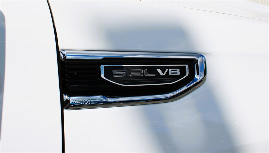 GMC Sierra photo 6