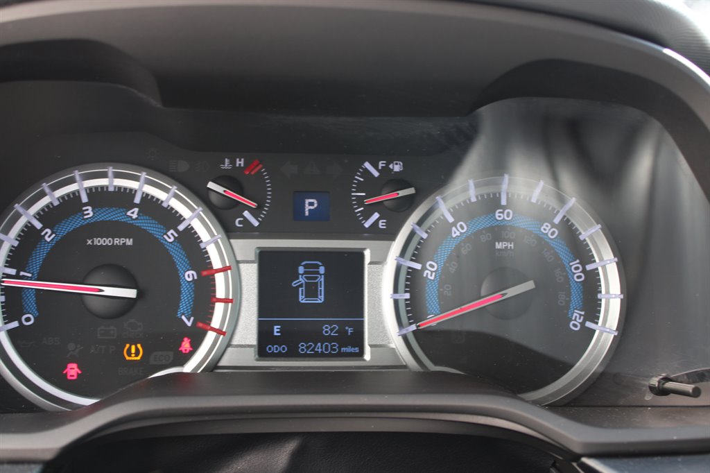 Toyota 4Runner photo 11