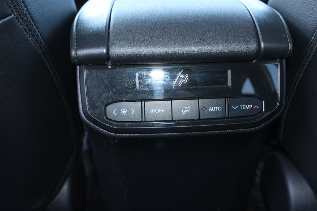 Toyota Highlander photo 24