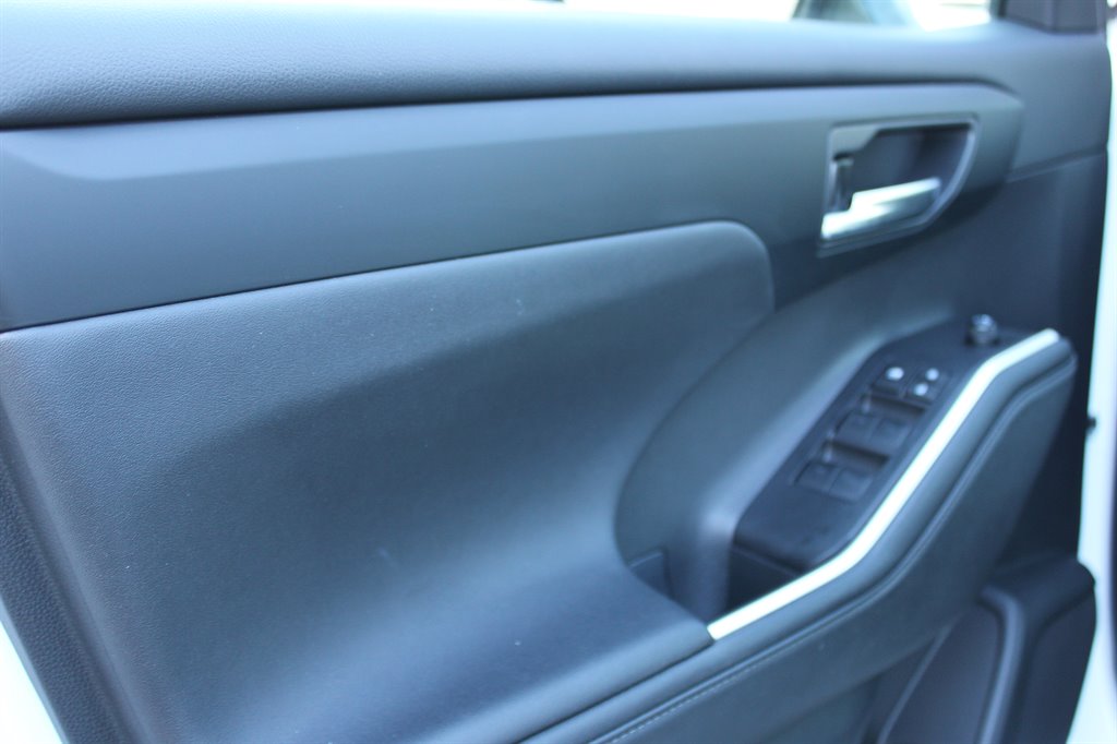 Toyota Highlander photo 28