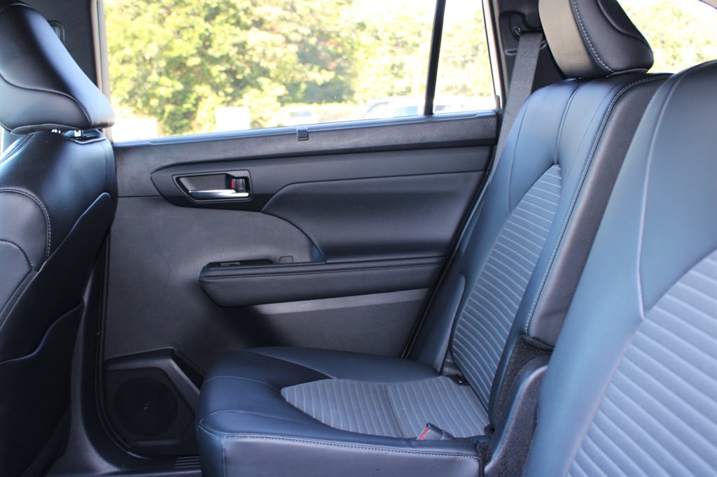 Toyota Highlander photo 22