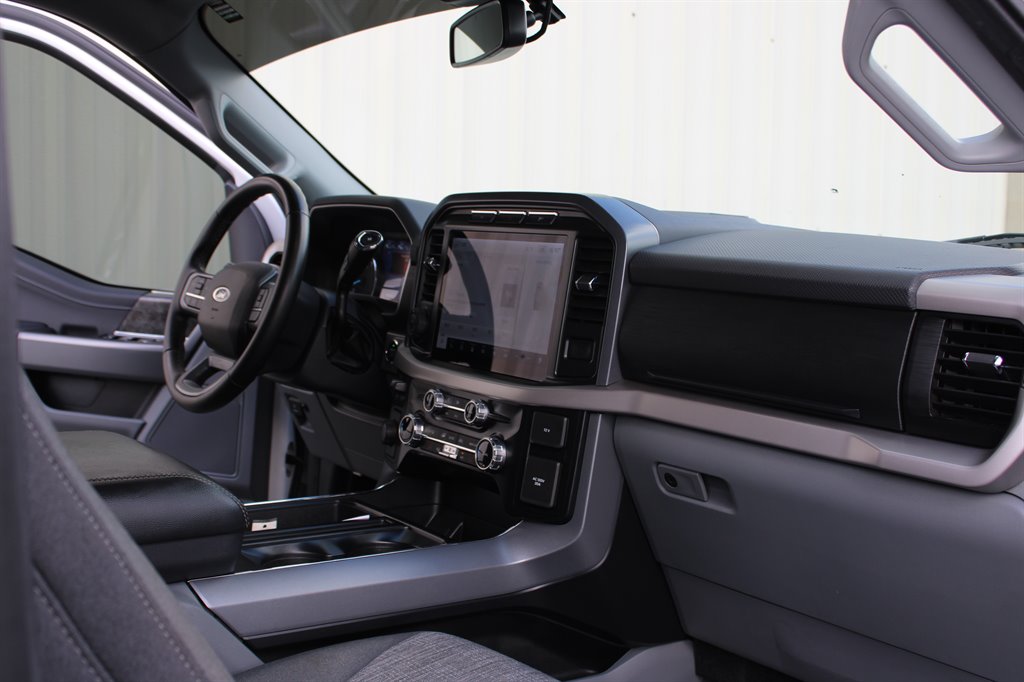 Ford F-150 photo 26