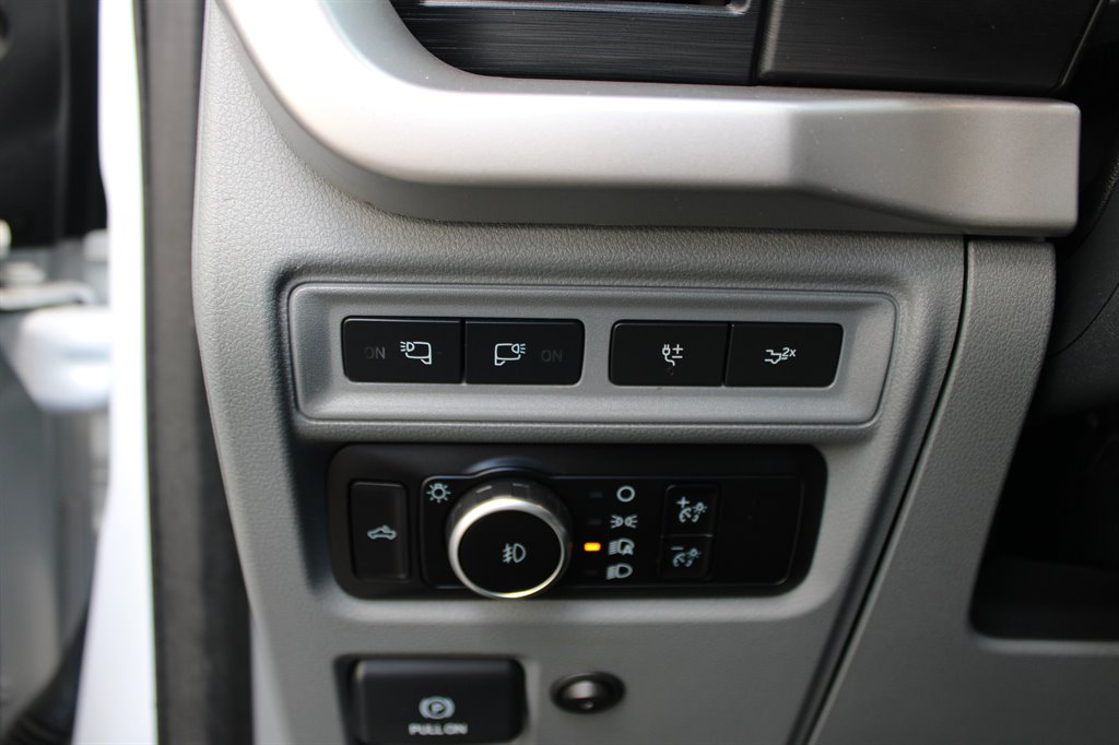 Ford F-150 photo 12