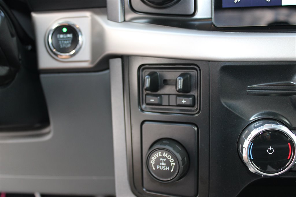 Ford F-150 photo 18