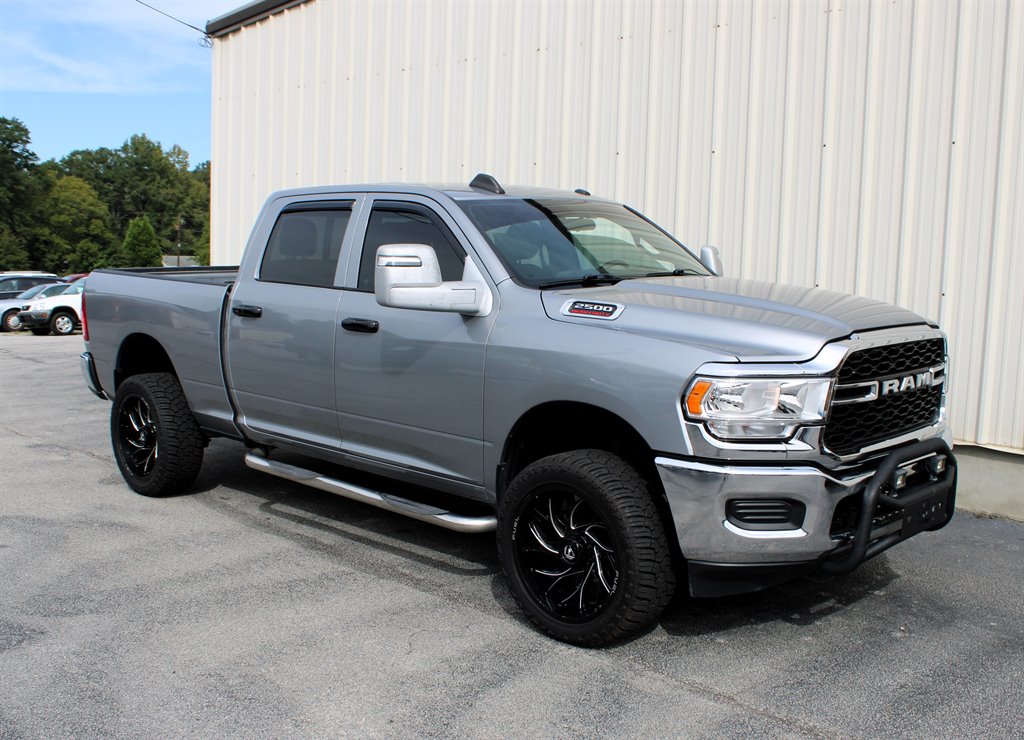 Ram 2500 photo 2