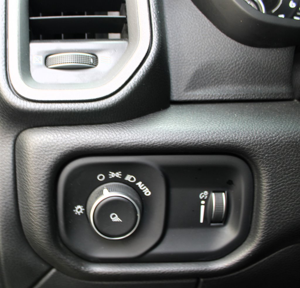 Ram 2500 photo 8